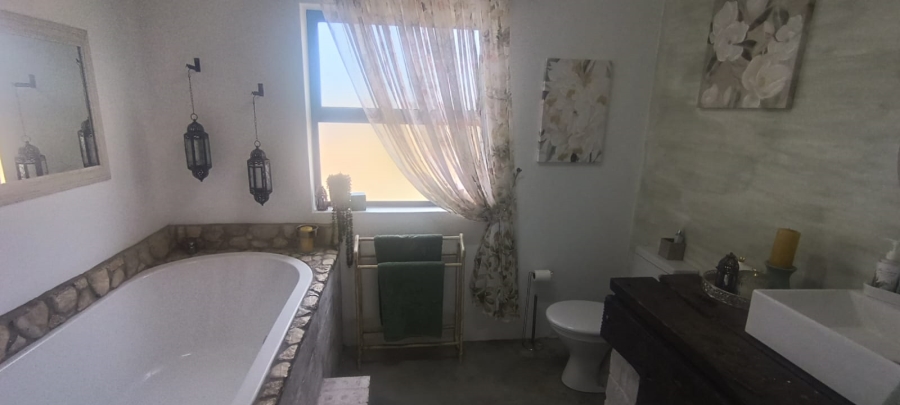 7 Bedroom Property for Sale in Jacobsbaai Western Cape